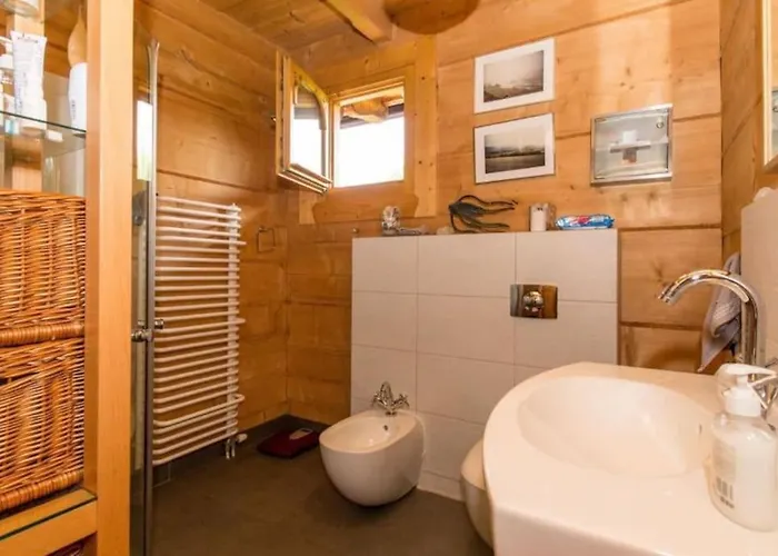 Holzvilla Naehe Krakau Krzywaczka